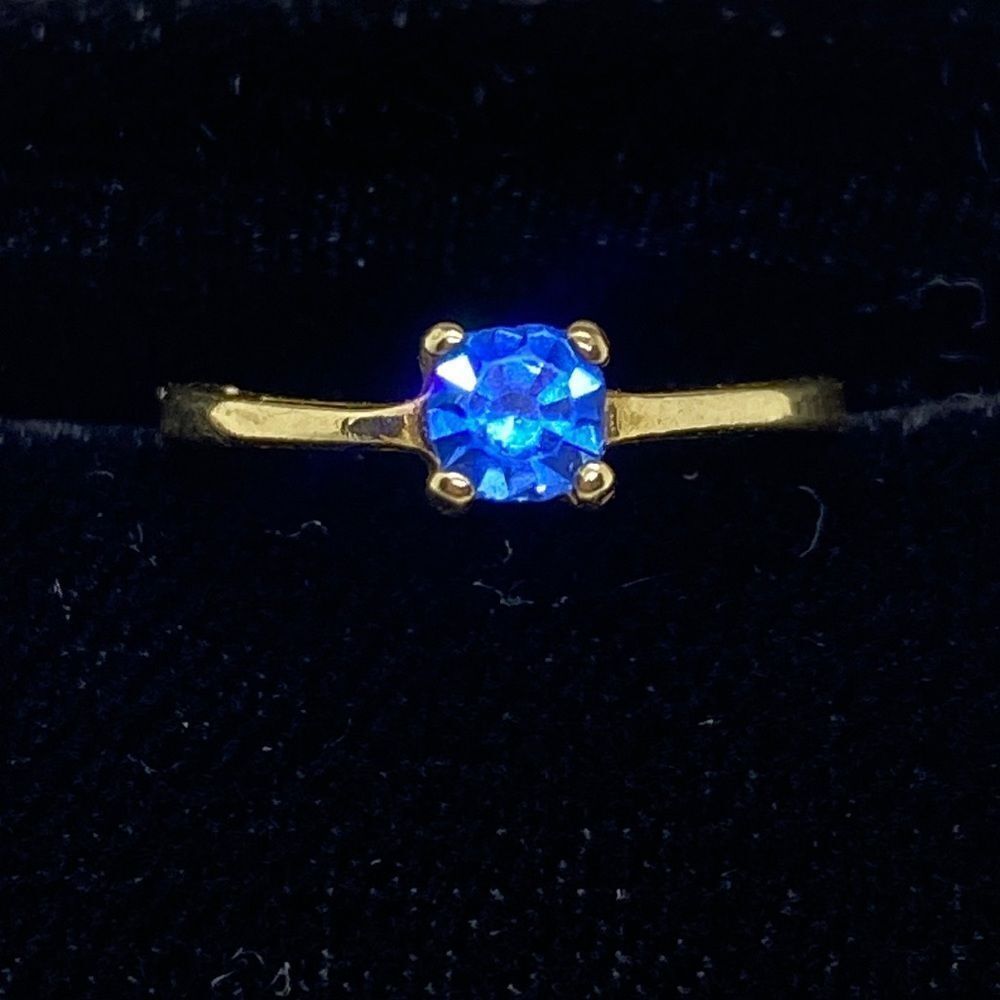 💛 925 Gold Filled Blue Gem Ring